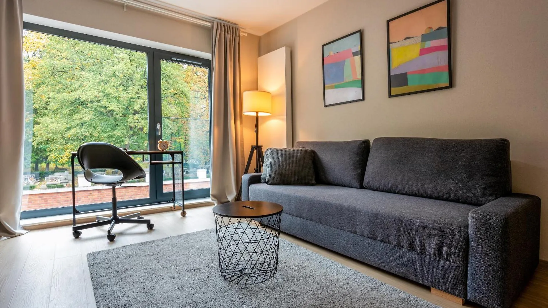 קרקוב Iron Apartments פולין
