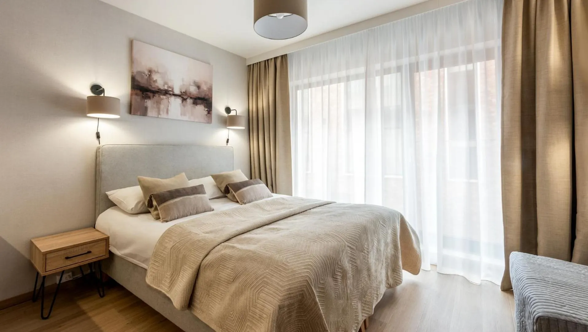 קרקוב Iron Apartments 0*,  פולין
