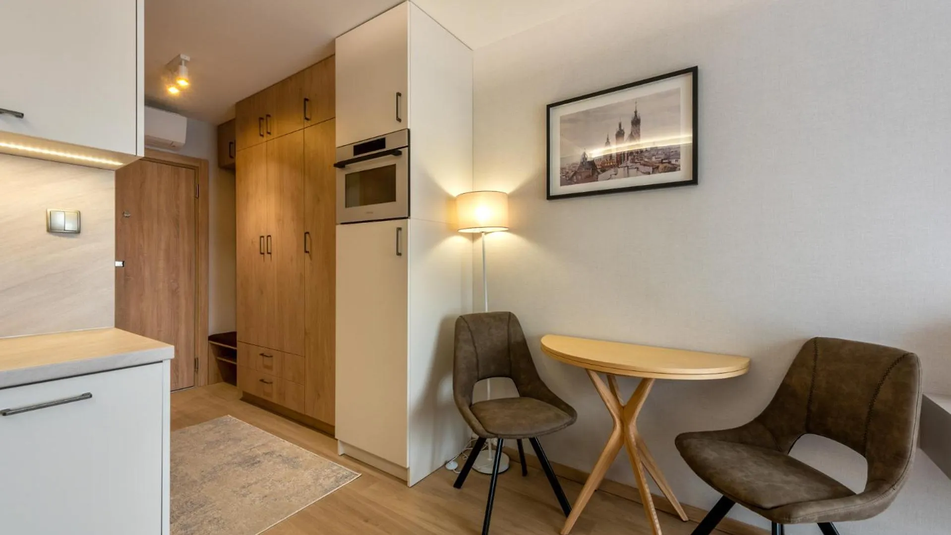 Iron Apartments Cracovie Pologne