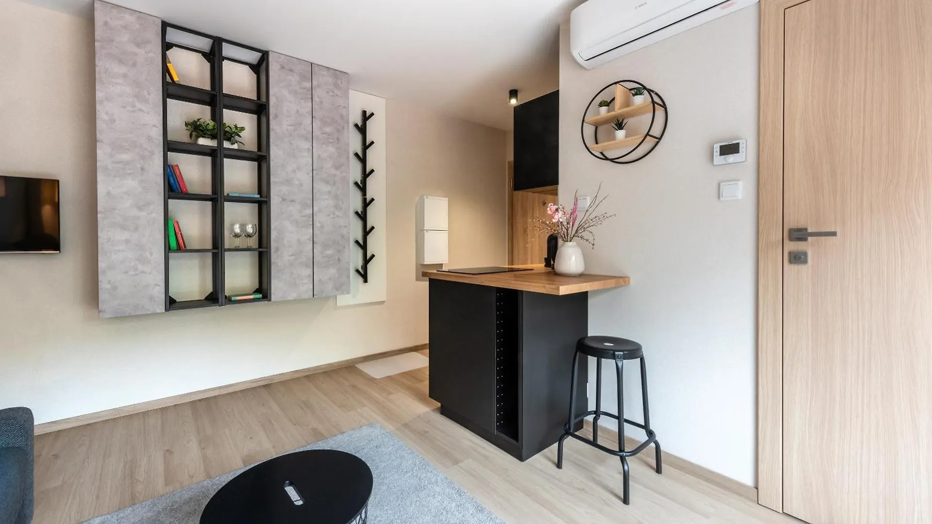 Iron Apartments 克拉科夫